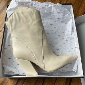 Dolce Vita Nestly Boots